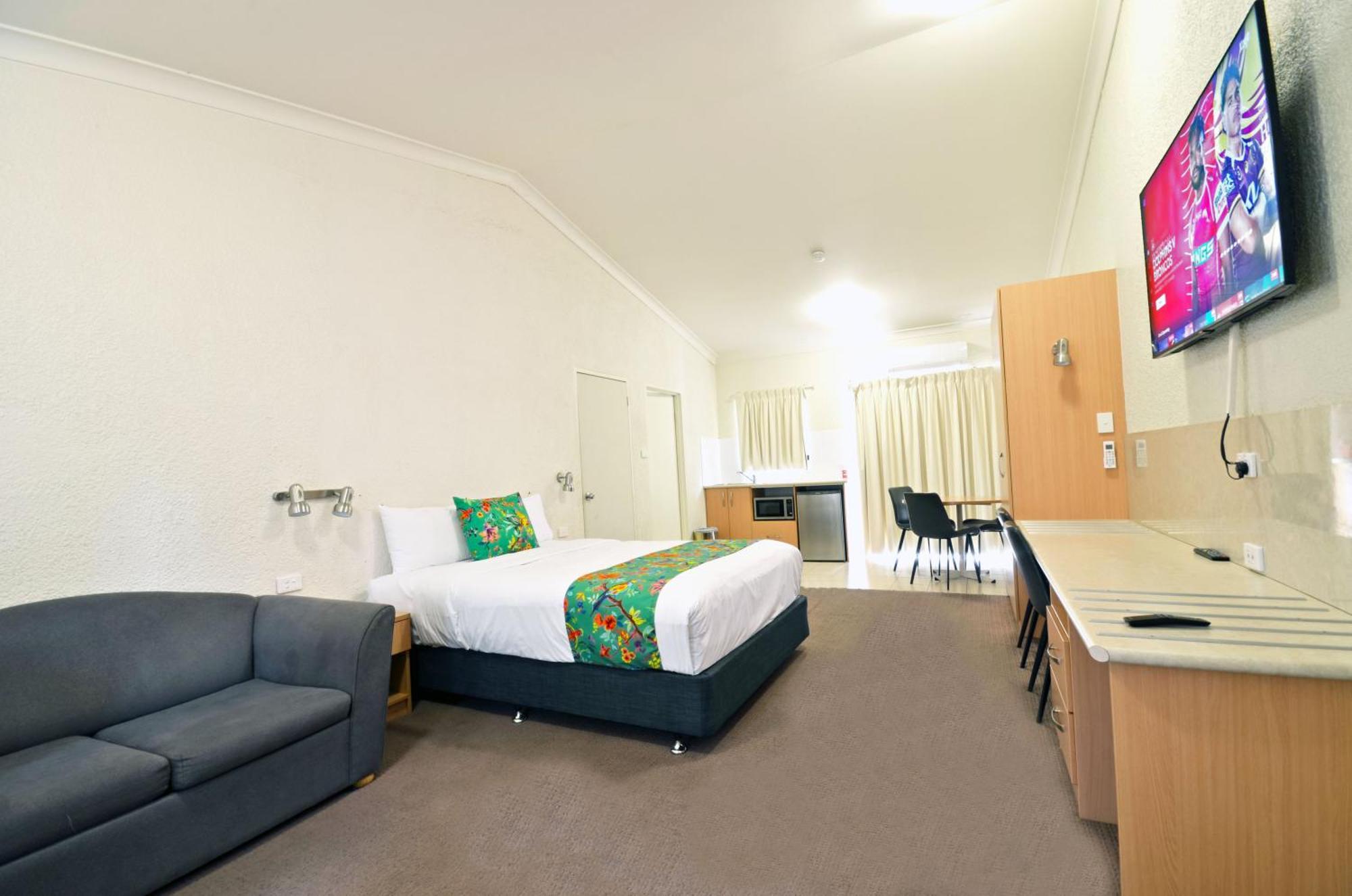 Boulevarde Motor Inn Wagga Wagga Exterior photo