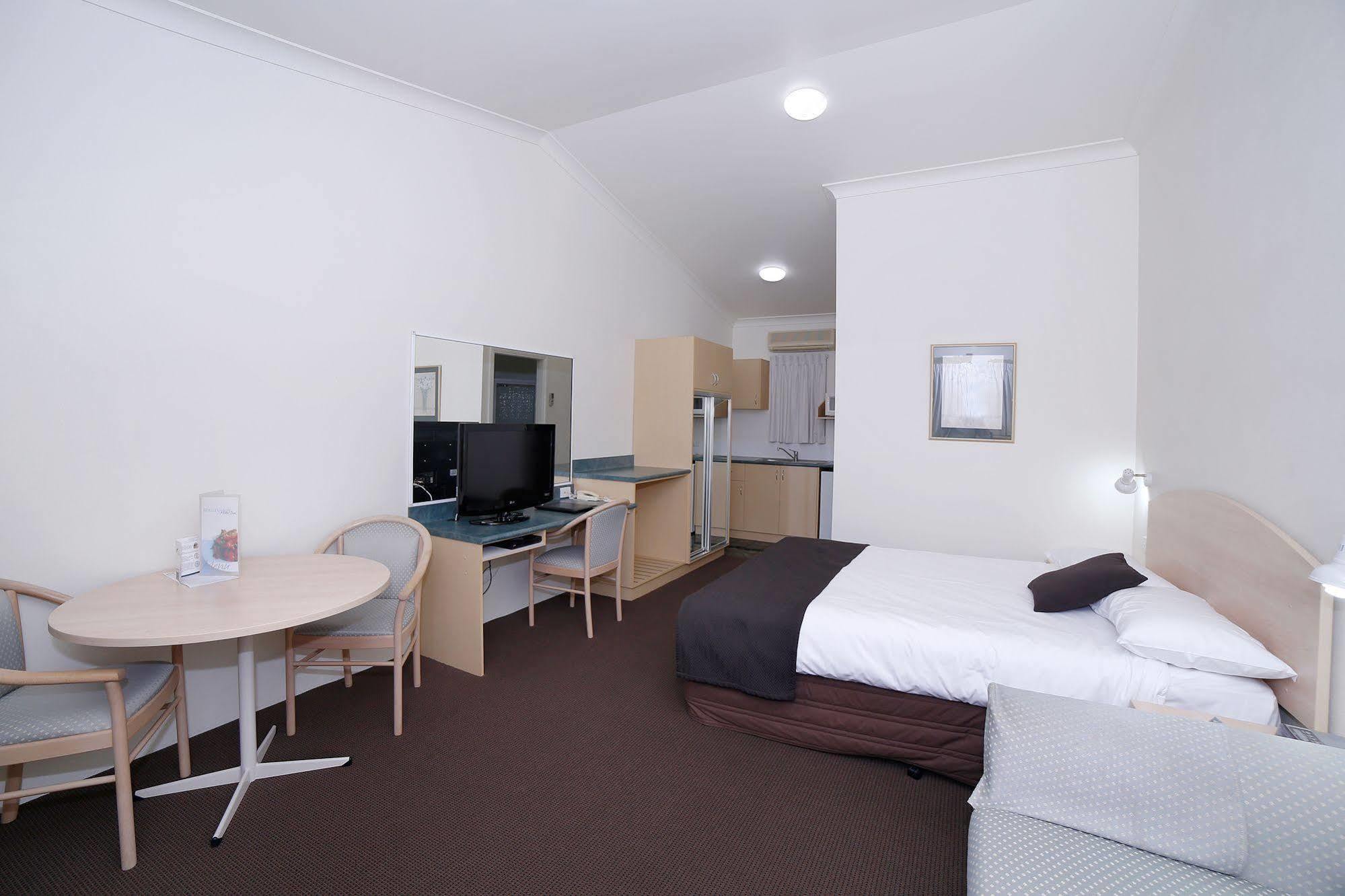 Boulevarde Motor Inn Wagga Wagga Exterior photo